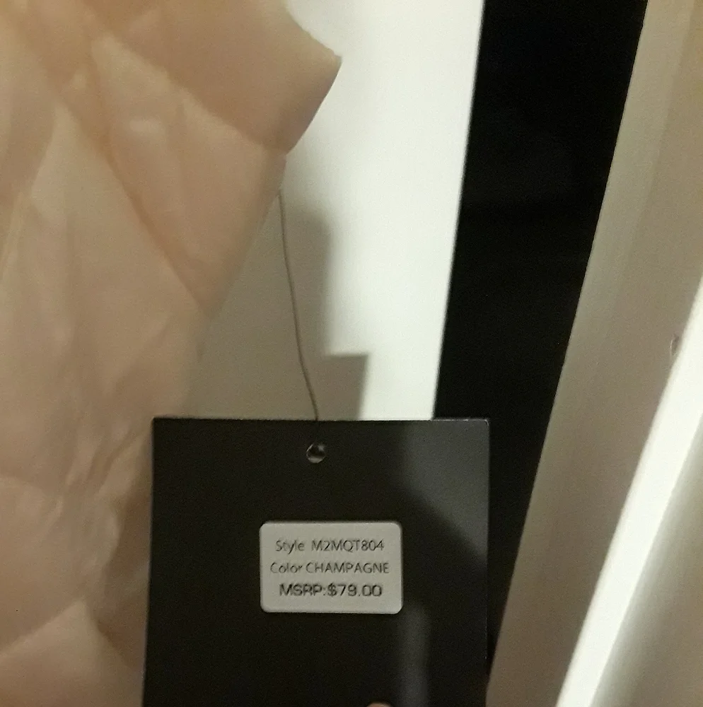 Brand new beautiful vest - Picture 2 of 5